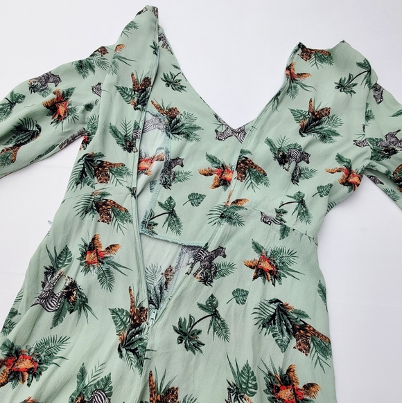 Hell Bunny Women's Sofia Jumpsuit Wide Legs Green/Mint Animal-Palm Print Size S - Picture 8 of 10